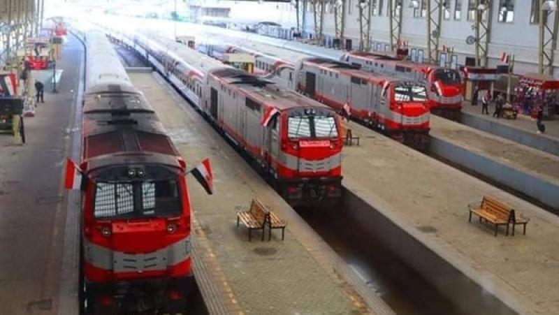مواعيد قطارات السكة الحديد المكيفة والروسية على خط القاهرة - أسوان اليوم