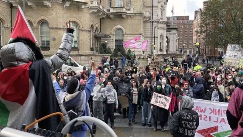 عاجل.. مظاهرات حاشدة في لندن تنديدا بـ”مجزرة النصيرات” بغزة