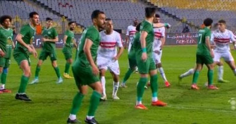 حافلة الزمالك تصل ملعب المباراة أمام سيراميكا