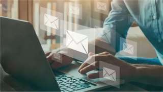 هل مازال Gmail خدمة البريد...